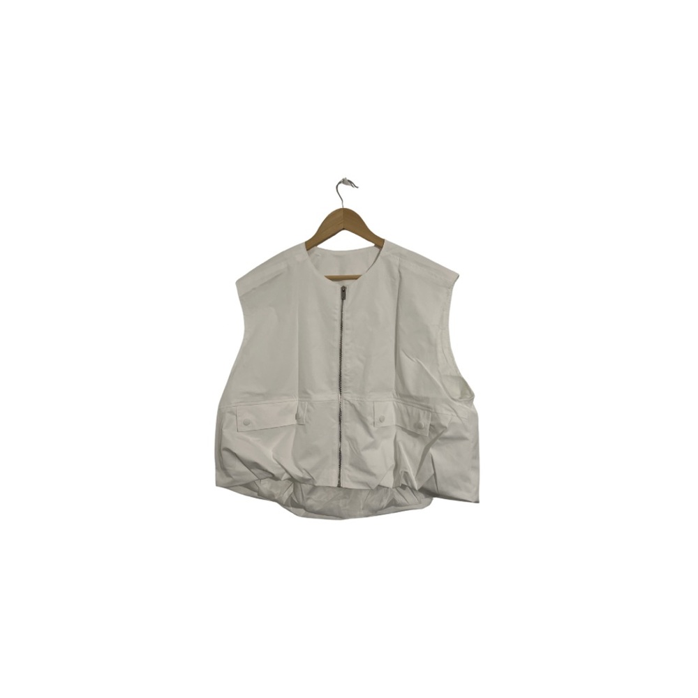 White Sleeveless Zip-Up Vest